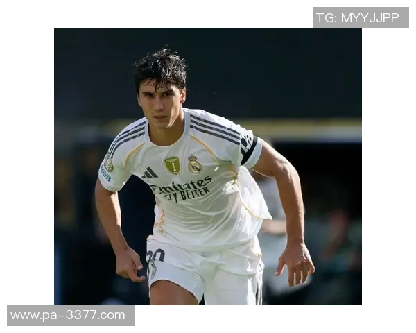 皇马国王杯海报揭晓贡萨洛加西亚独自亮相引关注