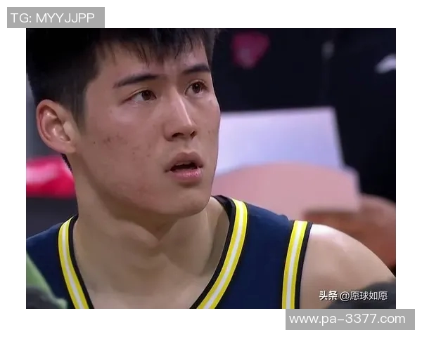 约克神奇表现让广东防守无奈陈家政尽职尽责难阻对手进攻 约克神奇表现让广东防守无奈陈家政尽职尽责难阻对手进攻